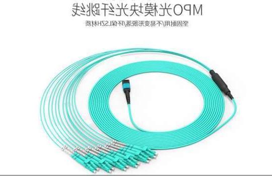 三亚市欧孚厂家 光纤跳线om3和om4区别有哪些
