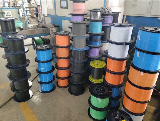 三亚市MGTSV光缆出厂价 矿用阻燃光纤PVC护套 MA煤安认证